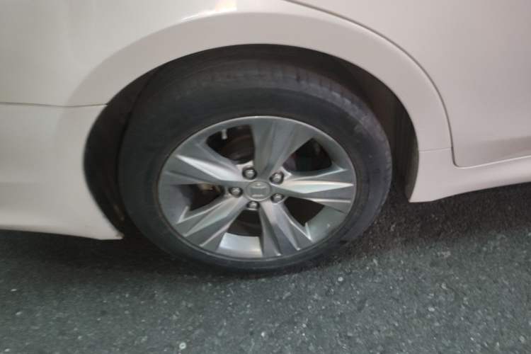 Used Toyota Crown 2015 2.0T Fashion Edition