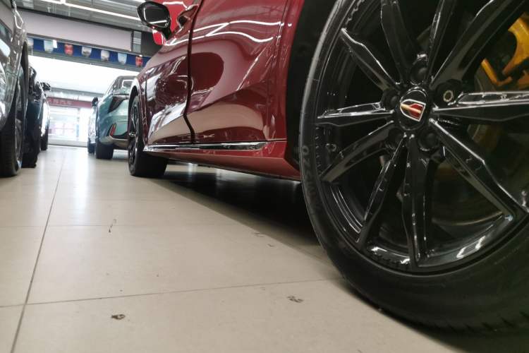 Used Hongqi H6 2023 2.0T ZhiZhen Edition
