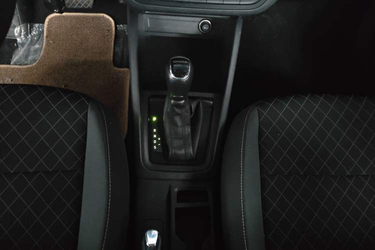 Used Skoda Kamiq 2018 1.5L Automatic Standard Edition China VI
