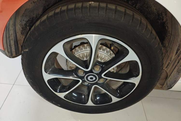 Used  fortwo 2015 1.0L 52 kW Hardtop Passion Edition
