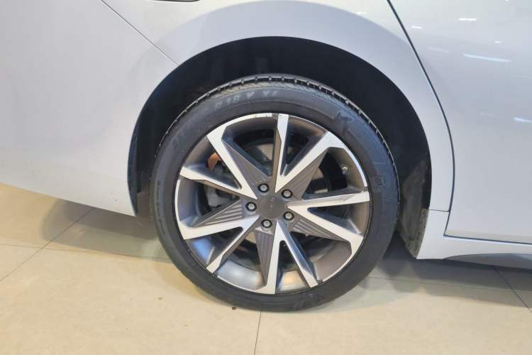 Used AION S Plus 2023 70 Intelligent Edition Lithium Iron Phosphate
