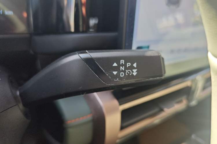 Used  03 2024 401km Two-Wheel Drive Standard Advanced Version
