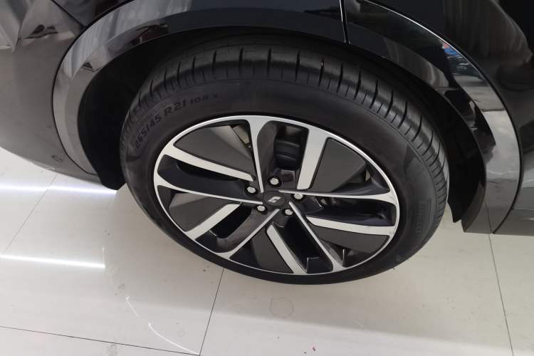 Used Li Auto L7 2023 Pro Model
