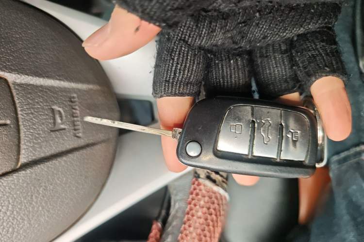 Used JAC Refine S3 2015 1.5L Manual Luxury Smart Deluxe Edition
