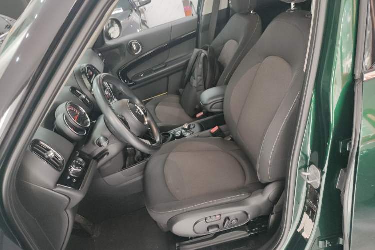 Used  Countryman 2017 1.5T COOPER
