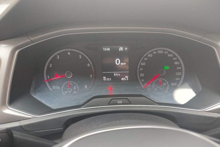 Used Volkswagen T-ROC 2019 230TSI DSG Two-Wheel-Drive Advanced Version China VI Standard