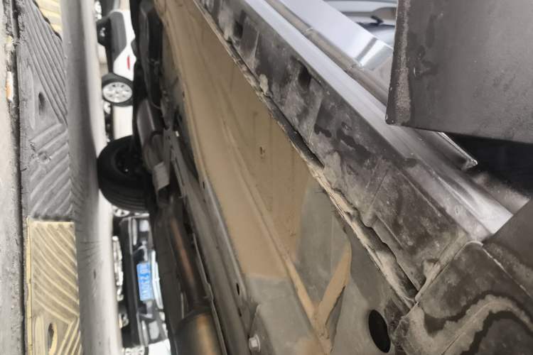 Used  Lingyun 2024 300T Two-Wheel Drive Starlight Edition