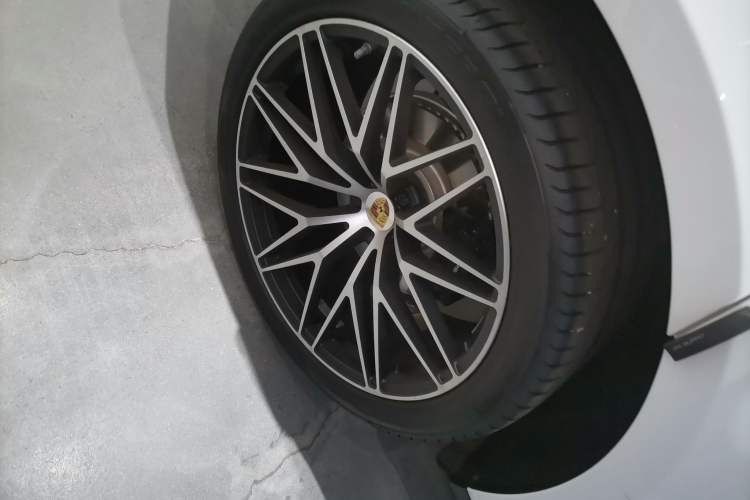 Used Porsche Macan 2024 Macan 2.0T