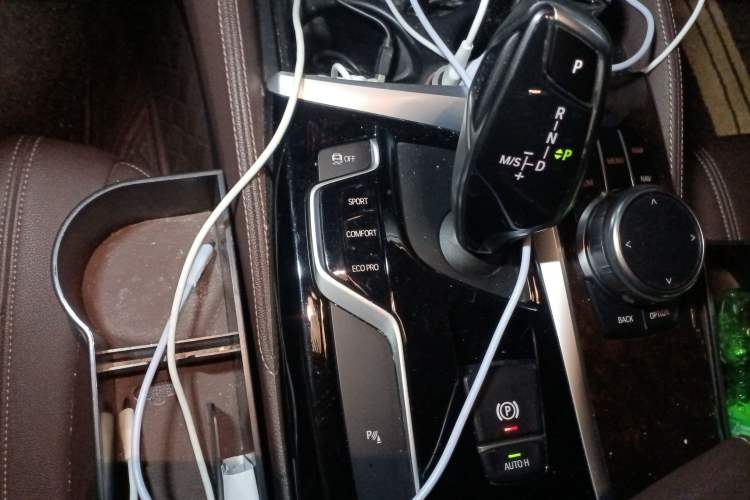 Used BMW 5 Series 2018 525Li Luxury Package