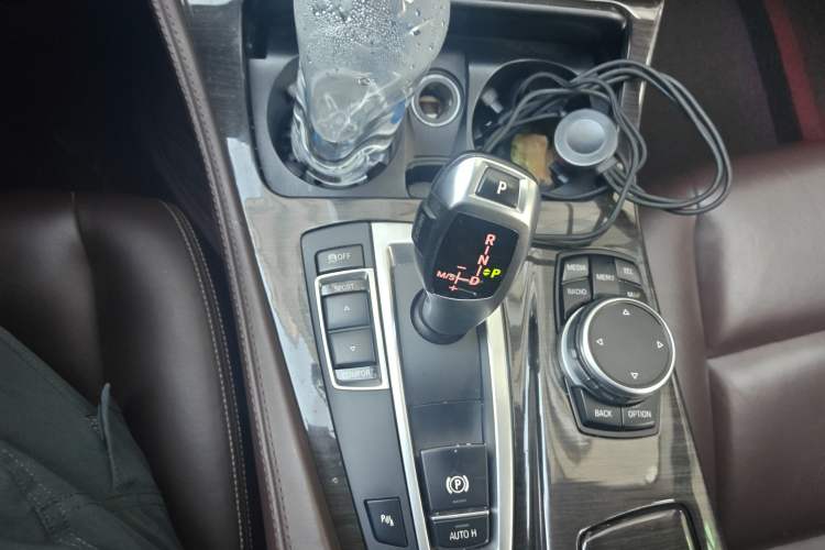 Used BMW 5 Series 2017 525Li Luxury Design Package