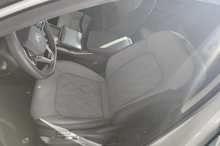 Used Volkswagen Talagon 2023 380TSI Four-Wheel Drive R-Line Cruise Edition
