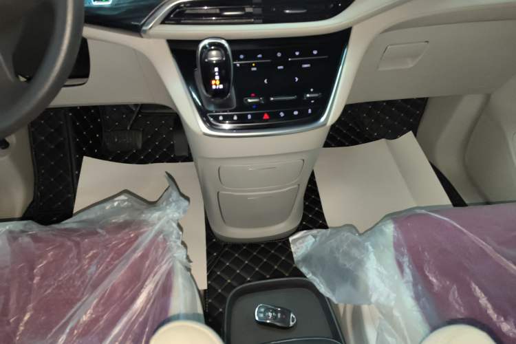 Used Buick GL8 2023 ES Lu Zun Comfort Model
