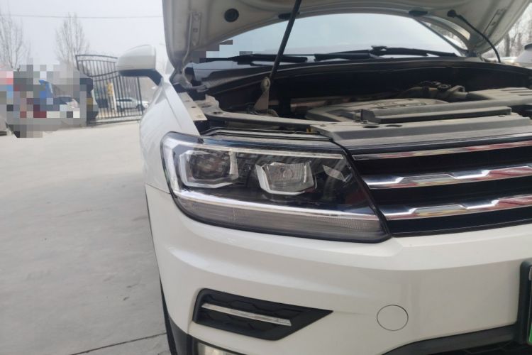 Used Volkswagen Tiguan L 2019 330TSI Automatic Two-Wheel Drive Panoramic Comfort Edition China V Standard
