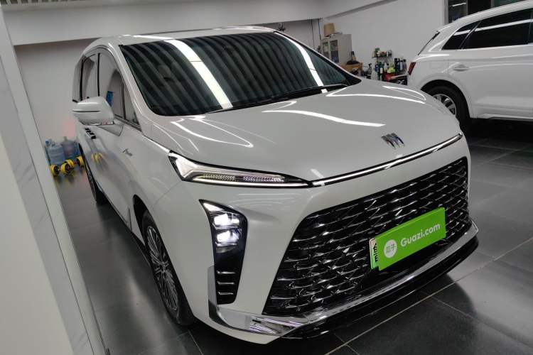 Used Buick GL8 New Energy 2024 Lu Zun Deluxe Edition 7-Seater