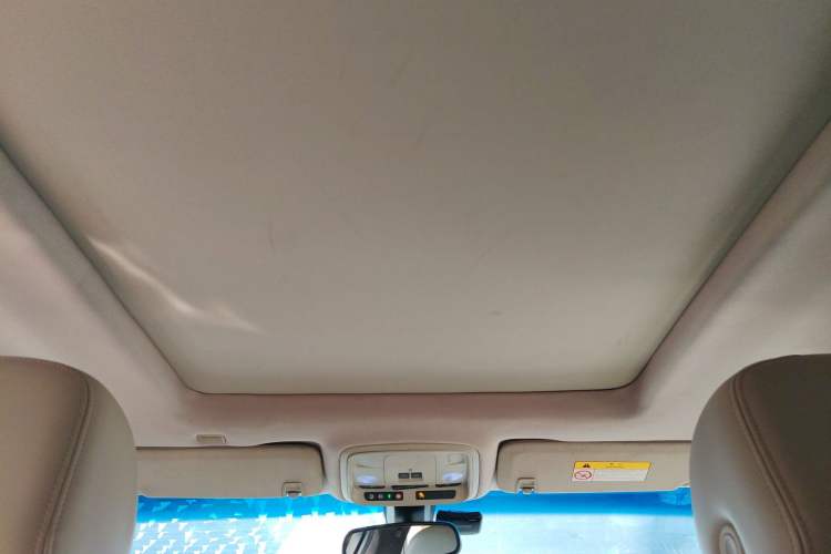 Used Cadillac XTS 2015 28T Comfort Model