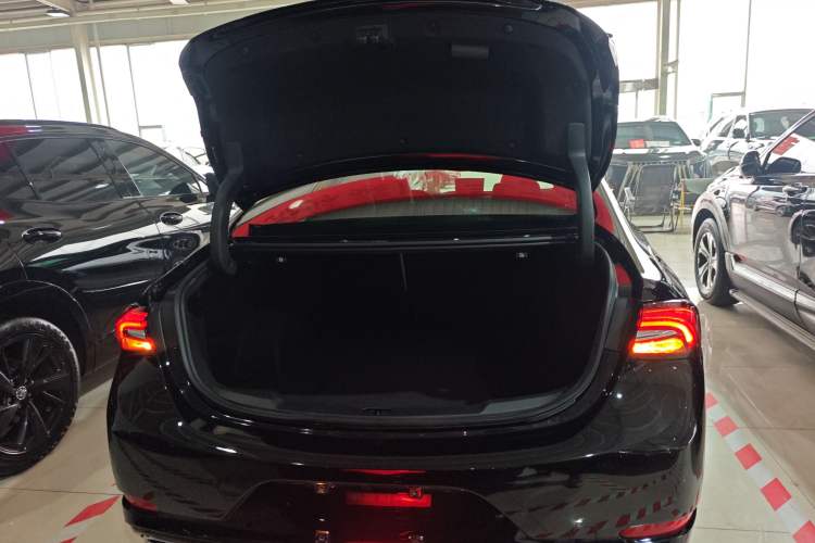 Used Buick LaCrosse 2022 652T Luxury Version
