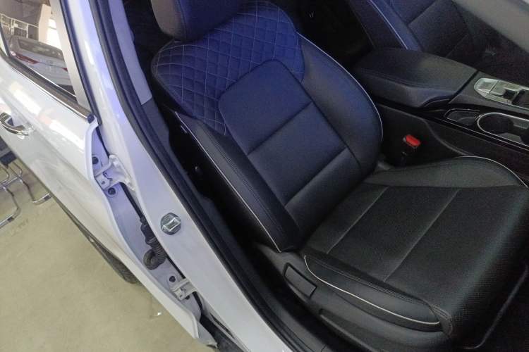 Used Hyundai Tucson 2019 280TGDi Dual-Clutch Two-Wheel Drive Fashion Edition China V Standard
