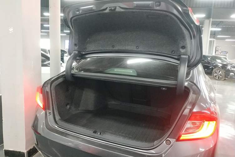 Used Honda Accord 2018 260TURBO Elite Edition China VI
