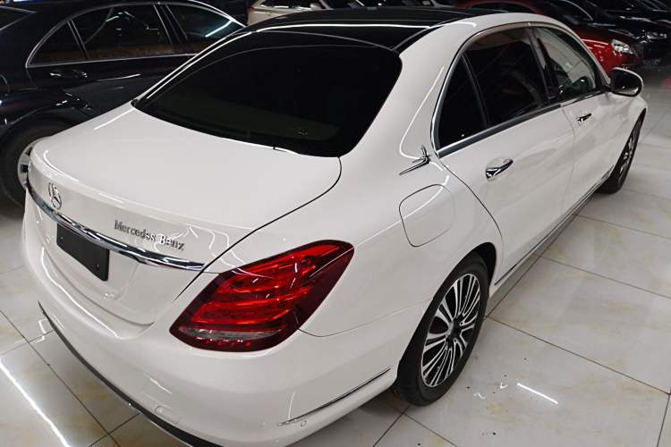 Used Mercedes-Benz C-Class 2017 C 200 L
