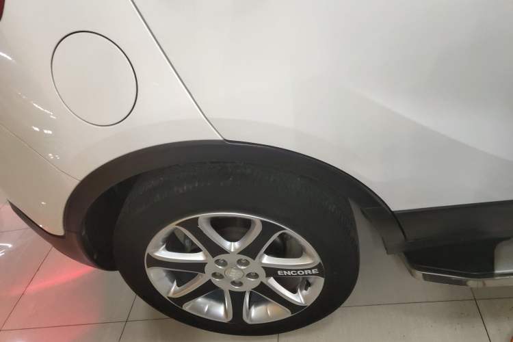 Used Buick Encore 2015 1.4T Automatic Two-Wheel Drive Urban Elite Version