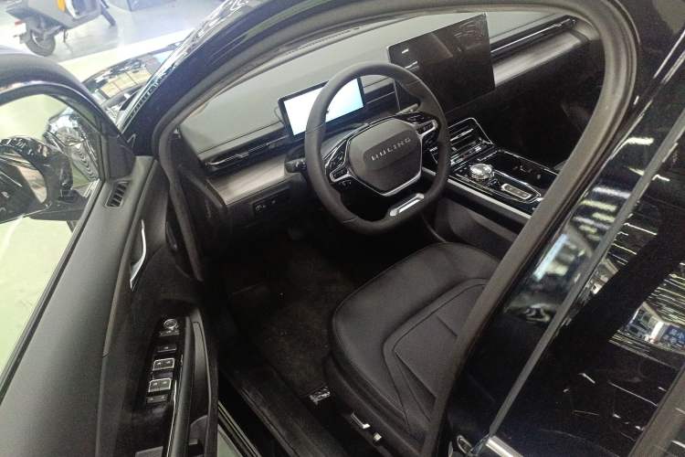 Used Wuling Xingguang 2023 150 Advanced Edition