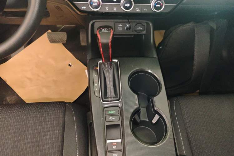 Used Honda Civic 2022 240TURBO CVT Dynamic Edition
