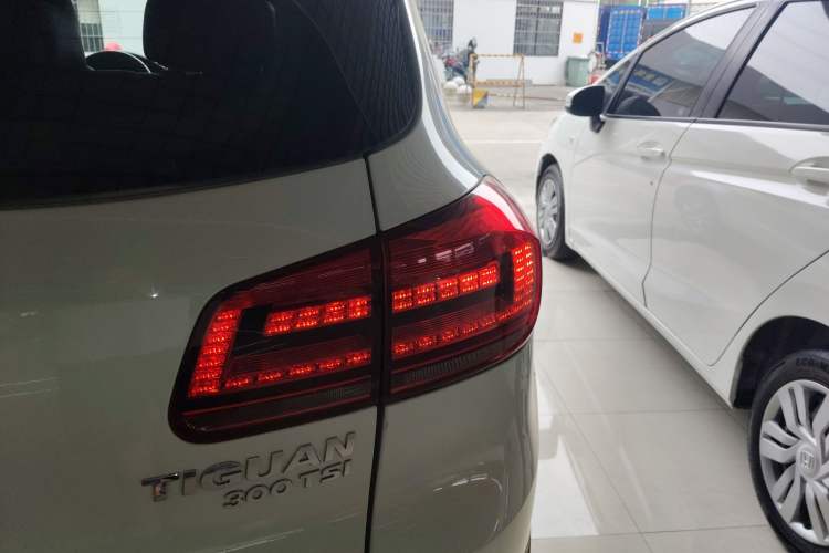 Used Volkswagen Tiguan 2015 1.8TSI Automatic Two-Wheel Drive Trend Edition