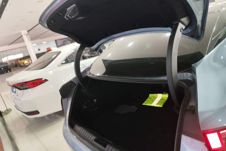 Used Lynk & Co 07 2024 EM-P 126 Long-Range Ultra