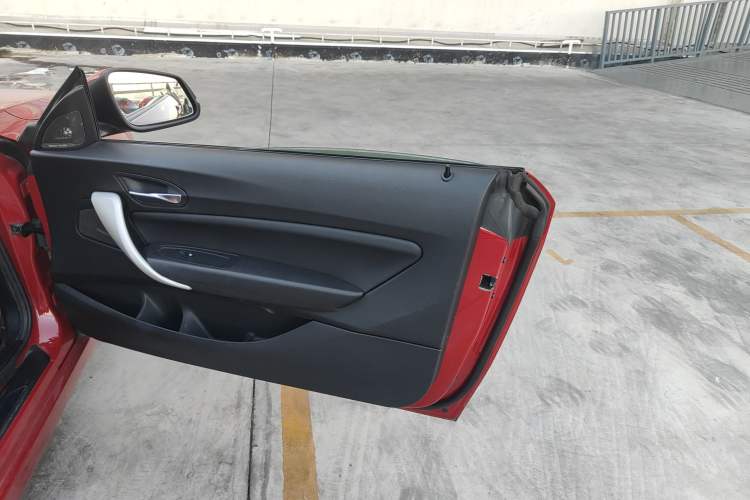 Used BMW 2 Series 2015 218i Convertible Coupe
