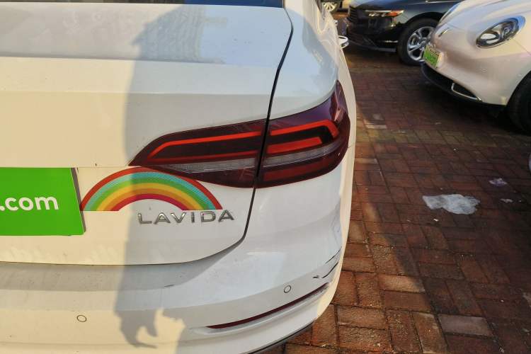 Used Volkswagen Lavida 2022 1.5L Automatic Comfort Edition