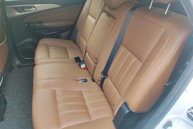 Used Changan CS95 2017 2.0T Two-Wheel Drive Zhitu Edition