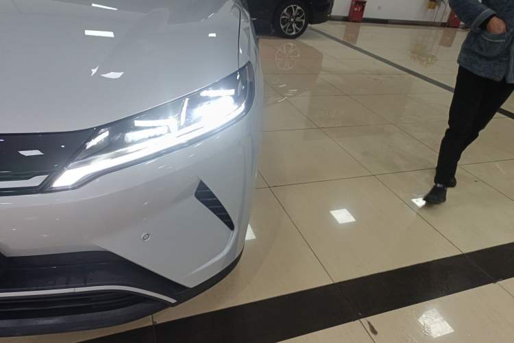 Used BYD Yuan UP 2025 Intelligent Driving Version 401 km Beyond-Range Edition
