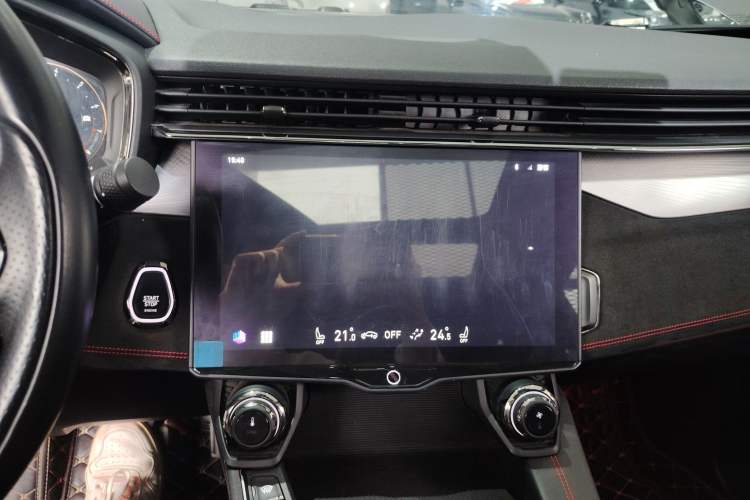 Used Lynk & Co 05 2020 2.0TD Four-Wheel Drive HypeHalo