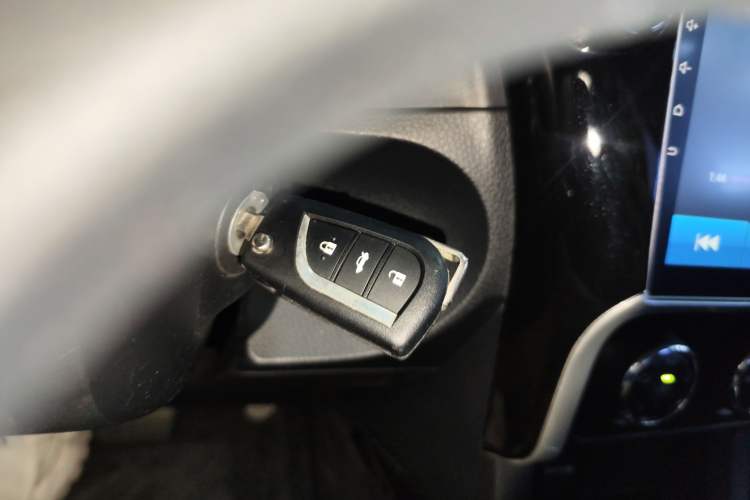 Used Toyota Corolla 2017 Revised Version 1.2T S-CVT GL
