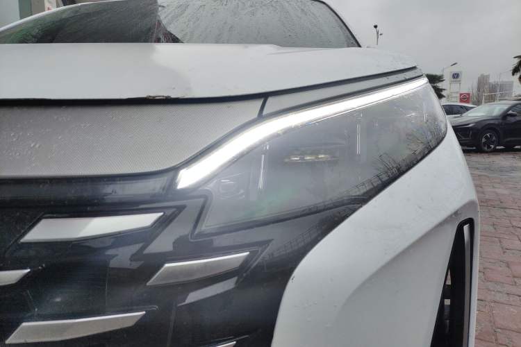 Used BYD Xia 2025 DM-i 1.5T 180km Beyond Edition