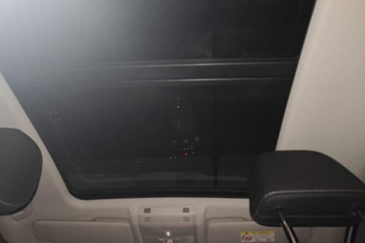 Used Volkswagen T-ROC 2022 280TSI DSG Two-Wheel Drive Comfort PLUS