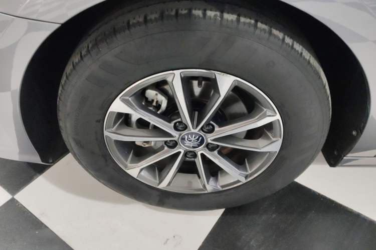 Used BYD Qin PLUS 2023 Champion Edition DM-i 55KM Leading Model
