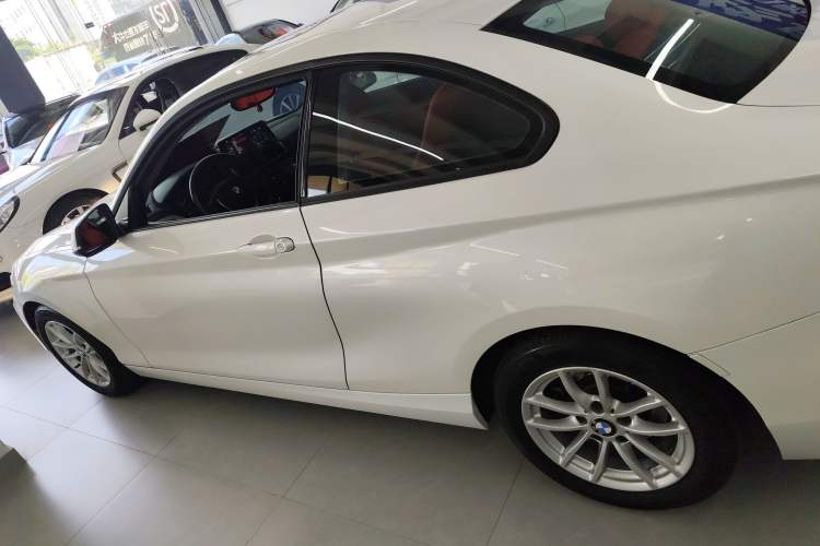Used BMW 2 Series 2015 218i