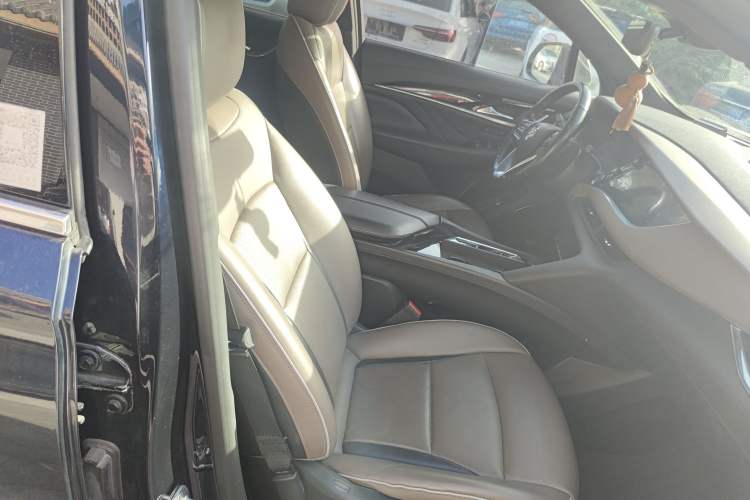 Used Buick Enclave 2020 28T Four-Wheel Drive Flagship Version
