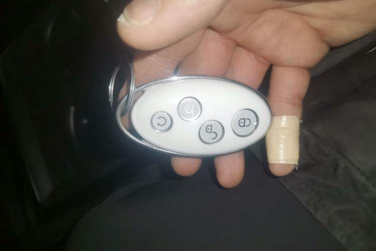 Used BYD Song MAX 2019 1.5T Automatic Smart Connect Ruiyi Sunroof Model 7 Seats China VI Standard
