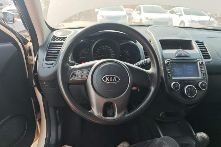Used Kia Soul 2013 1.6L MT GL

