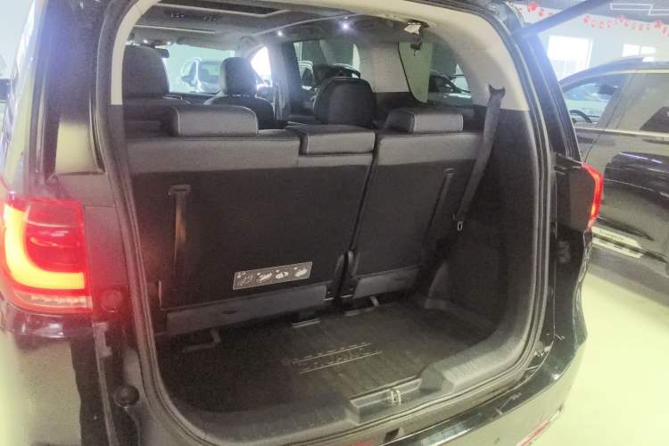 Used GAC Trumpchi M8 2018 320T Luxury Edition