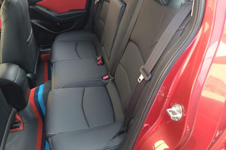 Used Mazda Mazda 3 Axela 2017 Sedan 1.5L Automatic Comfort Model Emission Standard China V