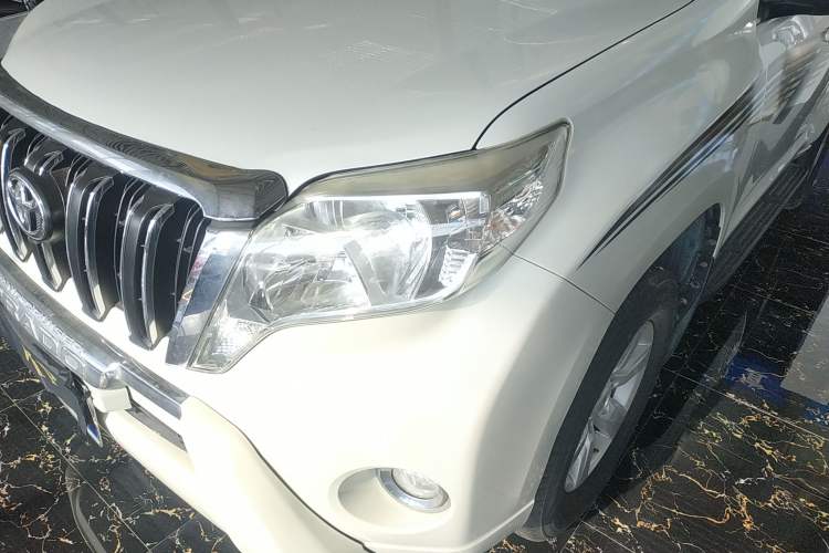 Used Toyota Prado 2015 2.7L Automatic Standard Edition
