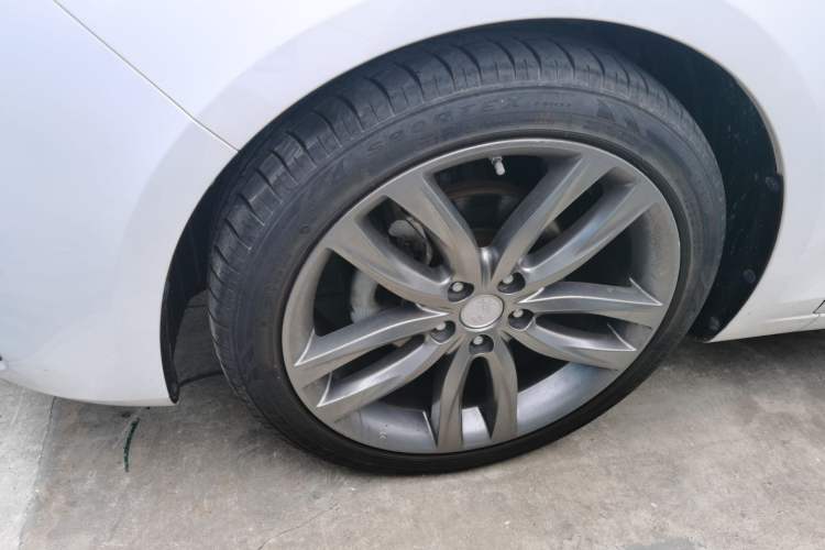 Used Hongqi H5 2018 30TD Smart Connect Dynamic Edition