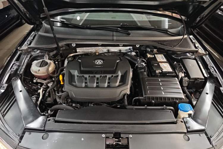 Used Volkswagen Magotan 2019 330TSI DSG Luxury Version China VI Standard
