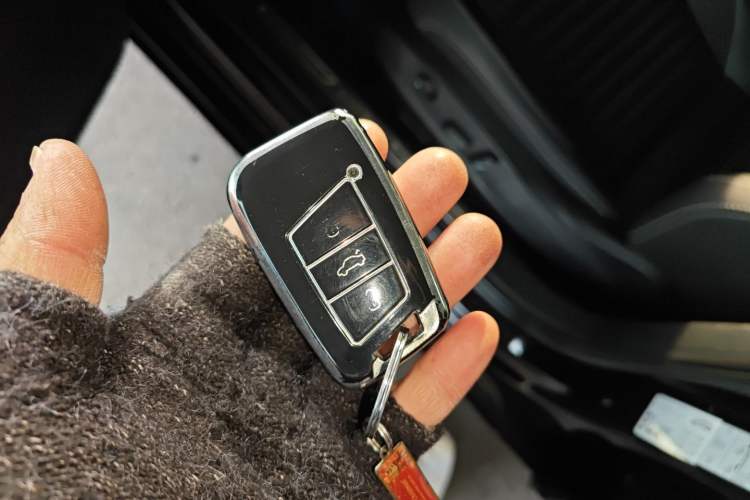 Used Volkswagen Magotan 2020 330TSI DSG Leading Model
