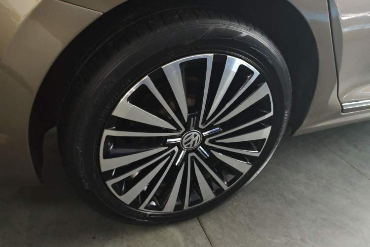 Used Volkswagen Passat 2019 380TSI Prestige Edition China VI Standard