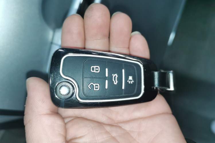 Used Buick GL8 2018 28T Luxury Model China VI Standard