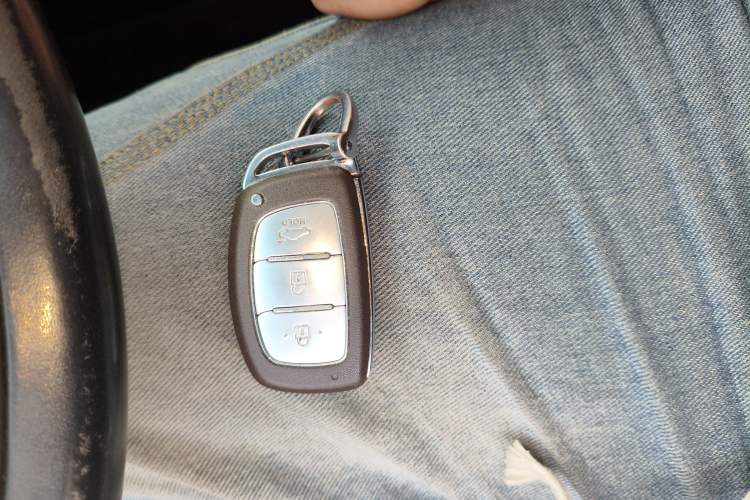 Used Hyundai Mistra 2014 1.8L Automatic Deluxe DLX Model
